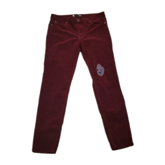 Kut from the cloth Diana Skinny‎ Maroon corduroy pant w/ paisley patch size 12 - Picture 1 of 9